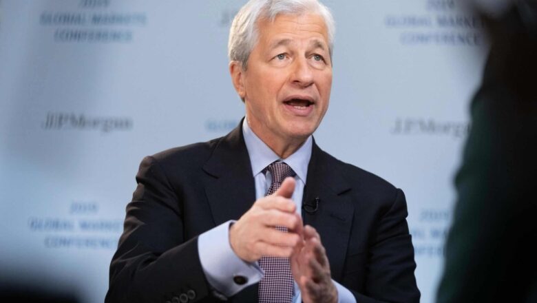 Just Criminals Have A Real Use For Bitcoin, According To Jamie Dimon